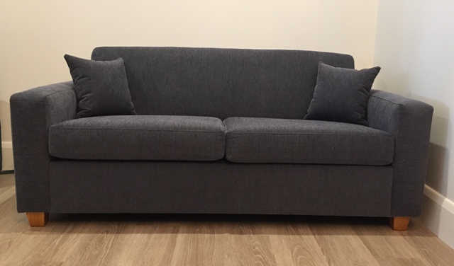 Oscar Compact Sofa